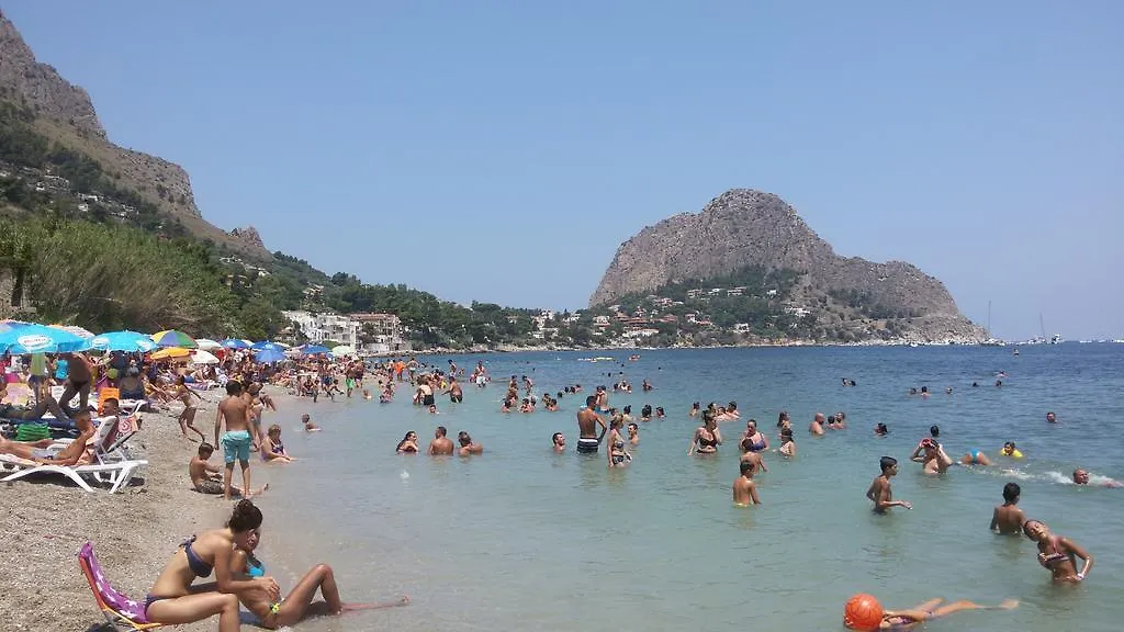 Holiday Home Villa Relax Palermo