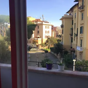 https://apt-in-the-garden.it-romehotels.com