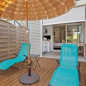 Sunshine , Le Diamant Martinique