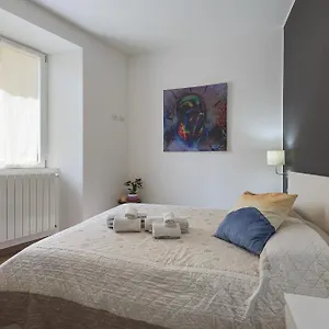https://anitas-apartment.it-lombardy.com